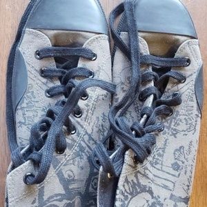 Vision Street Wear Retro Canvas Skater Skulls